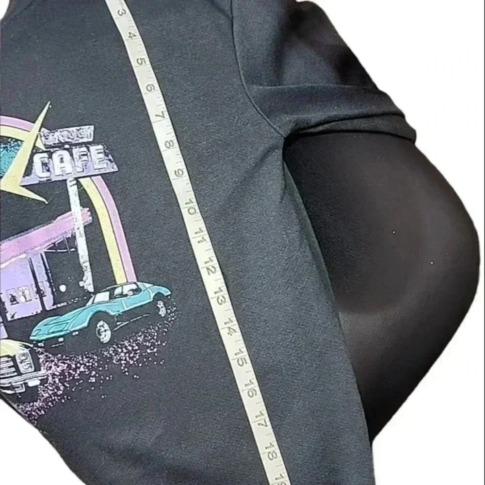 DESERT Shakes & Fries Cropped Fleece Hoodie. Nwt size small - Picture 5 of 10
